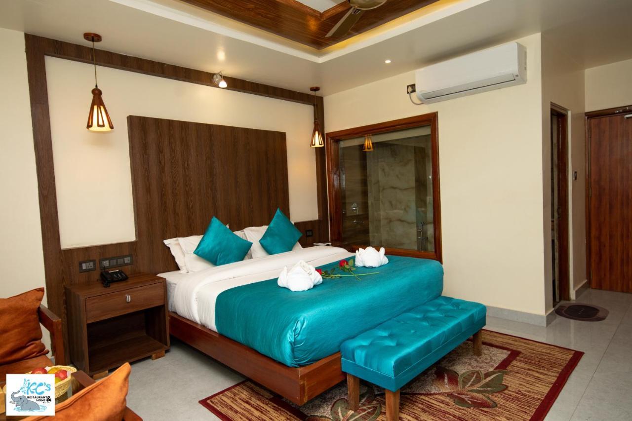 Kc'S Home Sauraha Εξωτερικό φωτογραφία