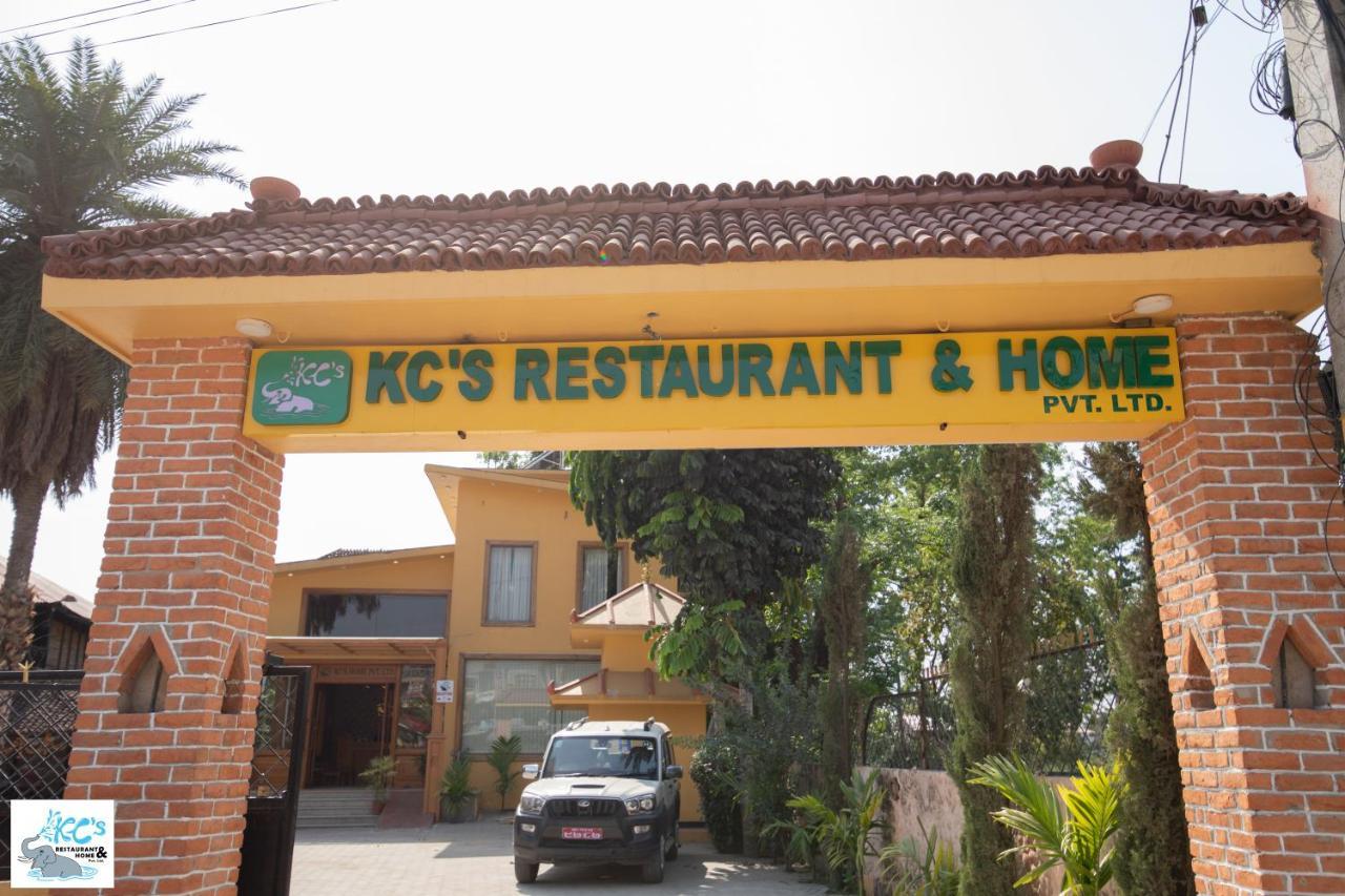 Kc'S Home Sauraha Εξωτερικό φωτογραφία